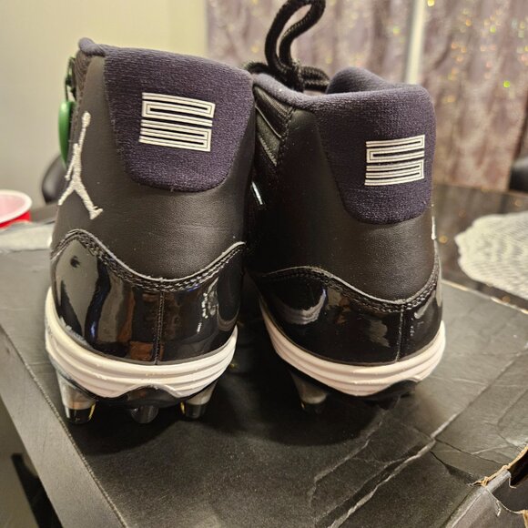 Jordan 11 cleats size 10 very rare and new